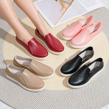 Women's Fashionable Low-Cut Rain Boots – Waterproof & Stylish Wet Weather Shoes